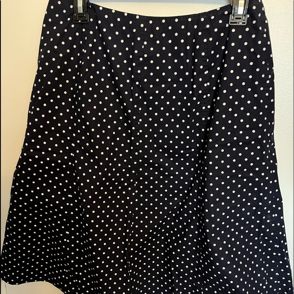 Lands’ End Navy Polka Dot Skirt - Picture 2 of 8